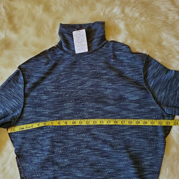 Free People Sunny Days Blue Turtleneck Top Size XS NWT - Picture 15 of 16